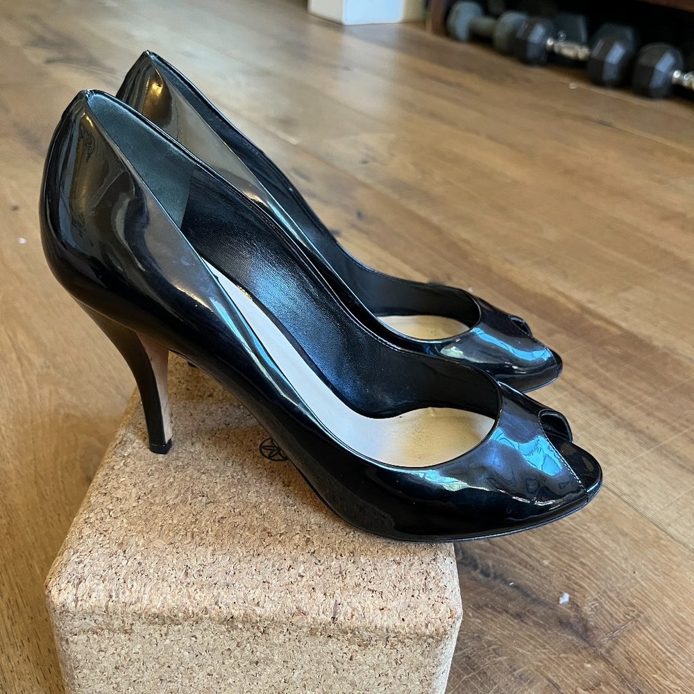 Christian Dior Black Patent Leather Peep Toe Pumps, size 8/38.5